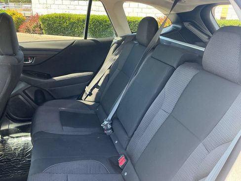 Used 2024 Subaru Outback Premium AWD/4WD image 22