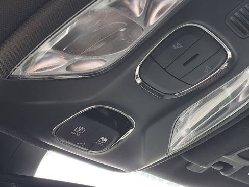 Used 2023 Jeep Compass Limited w/ Sun and Sound Group AWD/4WD image 20
