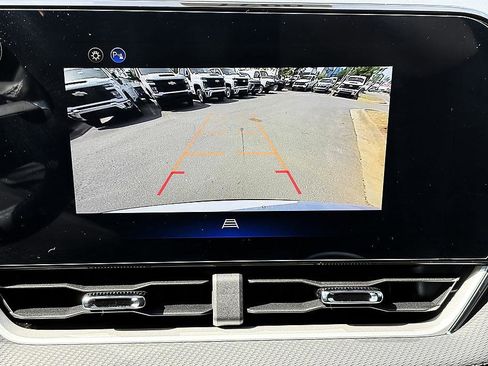 New 2026 Chevrolet Equinox LT FWD image 18
