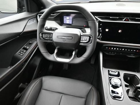 New 2026 Jeep Cherokee Limited AWD/4WD image 12