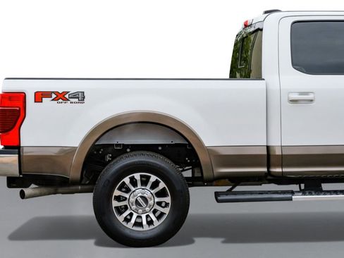 Used 2021 Ford F350 Lariat w/ Lariat Value Package image 6
