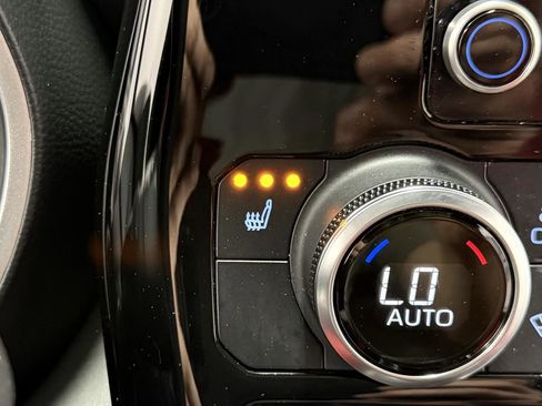 Used 2022 Toyota Highlander XSE image 24