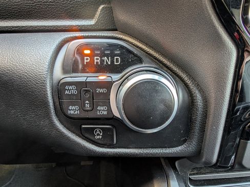 Used 2023 RAM 1500 Big Horn image 31