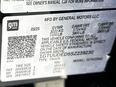 Used 2025 GMC Sierra 1500 SLT AWD/4WD image 33