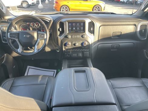 Used 2020 Chevrolet Silverado 1500 RST image 16
