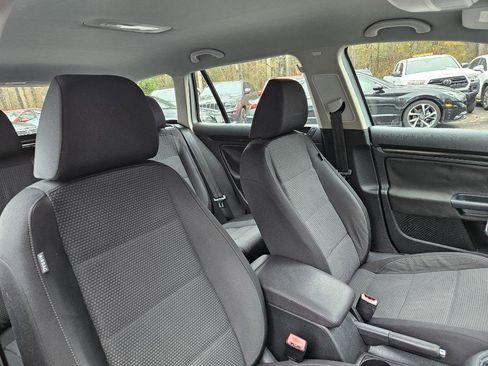 Used 2013 Volkswagen Jetta S image 27