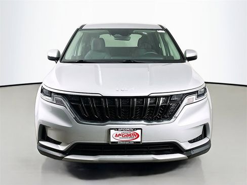 Certified 2022 Kia Carnival LX image 15