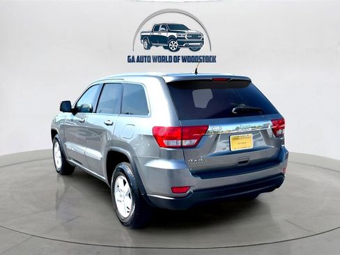 Used 2012 Jeep Grand Cherokee Laredo w/ Laredo E Group image 3