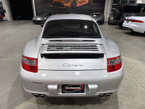 Used 2005 Porsche 911 Carrera image 6