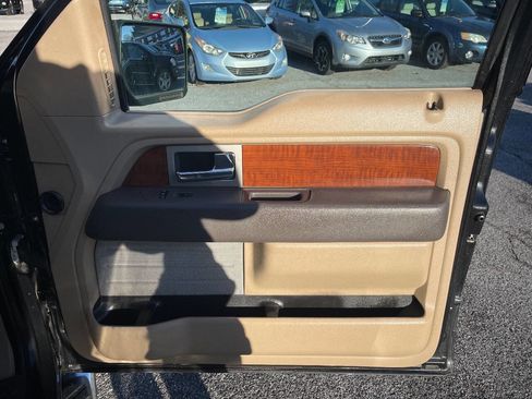 Used 2010 Ford F150 Lariat image 36