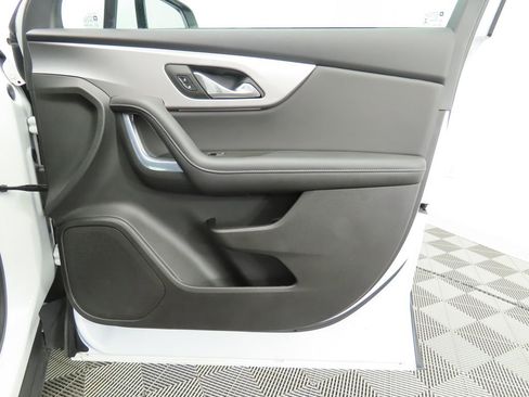 Used 2022 Chevrolet Blazer LT image 23