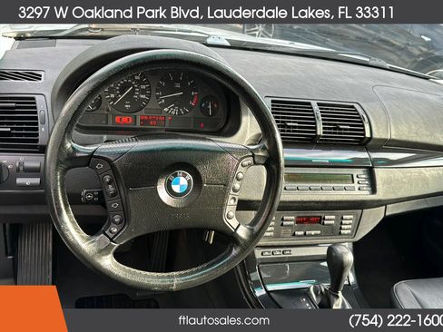 Used 2001 BMW X5 3.0i image 49
