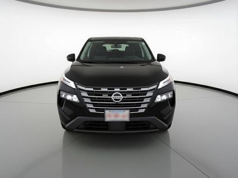 Used 2025 Nissan Rogue SV FWD image 2