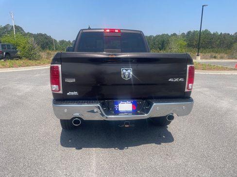 Used 2016 RAM 1500 Laramie w/ Convenience Group image 9