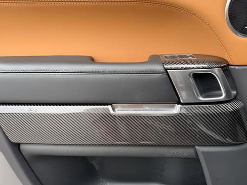 Used 2022 Land Rover Range Rover Sport SVR image 16