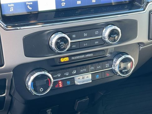 Used 2022 Ford F250 Lariat w/ Lariat Ultimate Package image 24