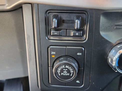 Used 2022 Ford F150 XLT w/ Equipment Group 302A High image 25