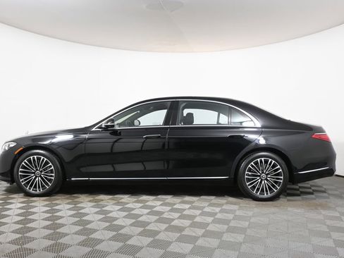 Certified 2023 Mercedes-Benz S 500 4MATIC image 2