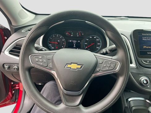 Used 2024 Chevrolet Malibu LT FWD image 11