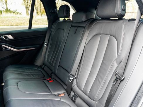 Used 2020 BMW X5 M50i w/ Premium Package image 19