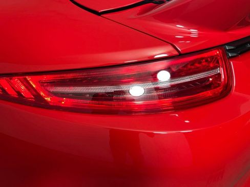 Certified 2016 Porsche 911 Carrera GTS RWD image 31