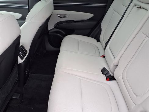 Certified 2024 Hyundai Tucson SEL image 11