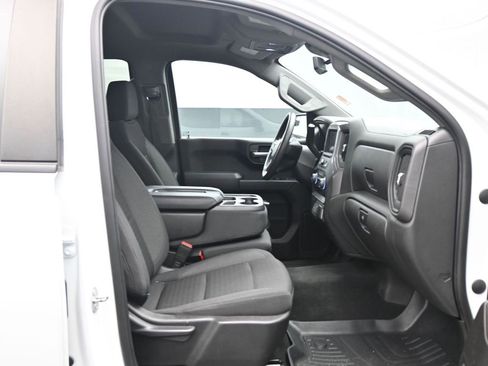 Used 2022 Chevrolet Silverado 1500 Custom image 10