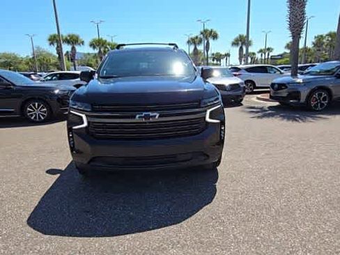 Used 2021 Chevrolet Tahoe RST w/ Luxury Package AWD/4WD image 3