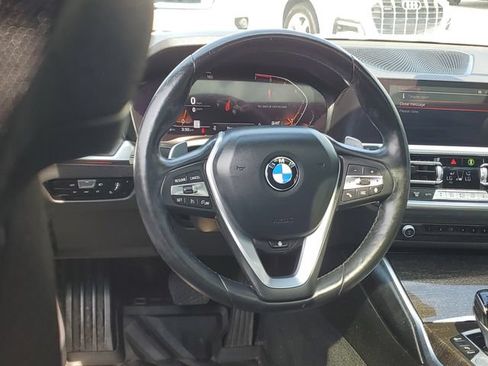 Used 2022 BMW 330i xDrive Sedan w/ Premium Package AWD/4WD image 12