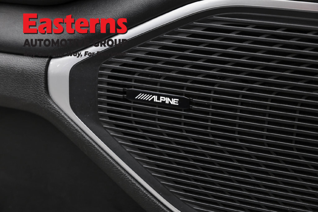 Used 2024 Jeep Wagoneer L Series II RWD image 26