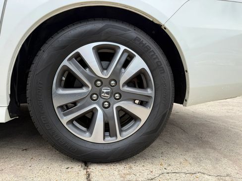 Used 2015 Honda Odyssey Touring image 26