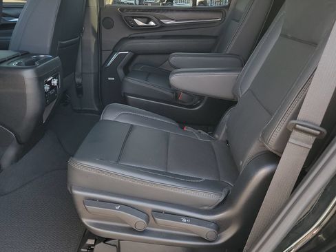 Certified 2024 GMC Yukon Denali w/ Max Trailering Package AWD/4WD image 8