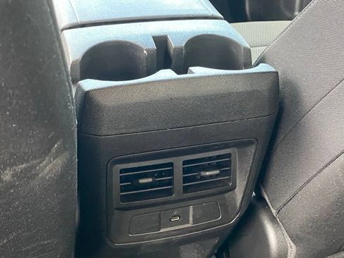 Used 2023 Chevrolet Colorado LT AWD/4WD image 26