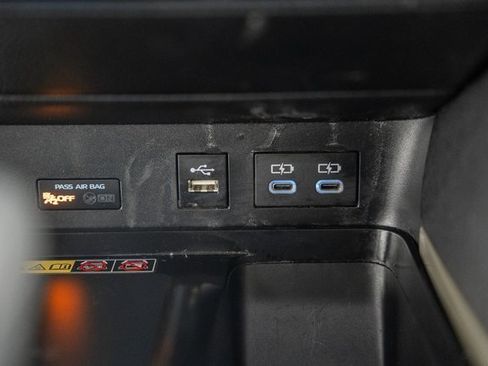 Used 2025 Toyota Camry LE image 25