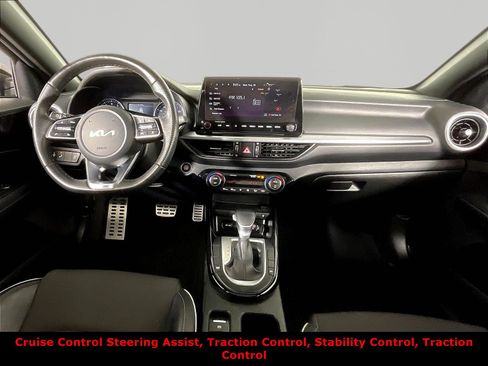 Used 2024 Kia Forte GT-Line w/ GT-Line Premium Package FWD image 7