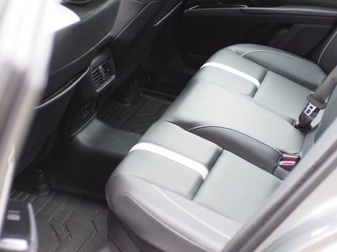 Used 2026 Toyota Camry SE w/ Multimedia Upgrade Package FWD image 21