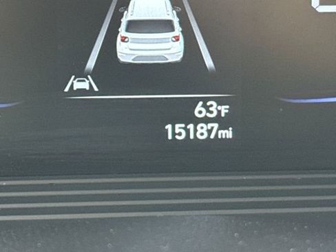 Certified 2024 Hyundai Venue SEL image 16