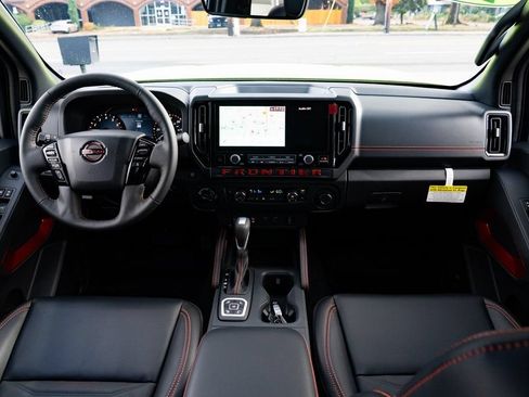 New 2026 Nissan Frontier PRO-4X w/ Pro Premium Package AWD/4WD image 8