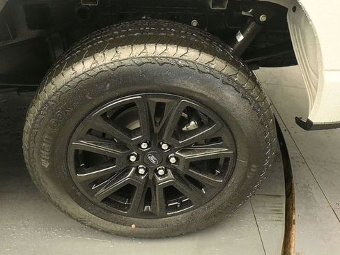 New 2026 Ford F150 Platinum w/ FX4 Off-Road Package image 9