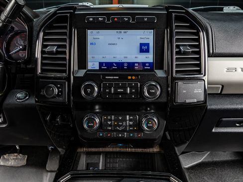 Used 2020 Ford F250 Lariat image 24