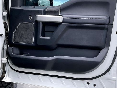 Certified 2021 Ford F250 Lariat AWD/4WD image 28