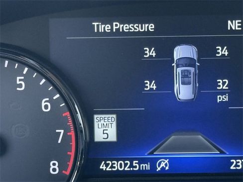 Used 2021 Ford Explorer Limited w/ Equipment Group 301A image 15