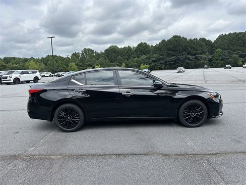 New 2025 Nissan Altima 2.5 SV w/ SV Special Edition Package image 9