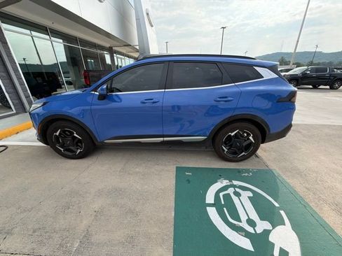 Used 2026 Kia Sportage EX w/ EX Panorama Roof Package FWD image 24