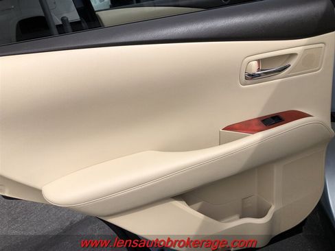 Used 2011 Lexus RX 450h 2WD w/ Premium Pkg image 16