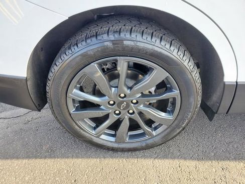 Certified 2023 Chevrolet Equinox RS w/ LPO, Floor Liner Package image 9