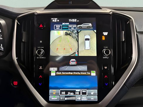 New 2026 Subaru Ascent Limited image 16