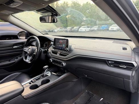 Used 2022 Nissan Altima 2.5 SR AWD/4WD image 16