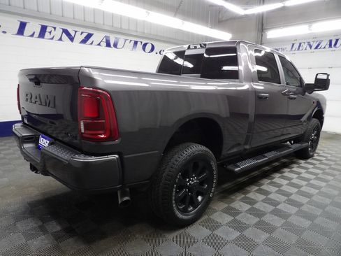 Used 2025 RAM 2500 Big Horn AWD/4WD image 5