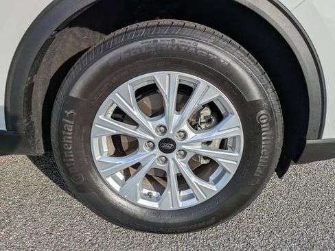 Certified 2024 Ford Escape Active image 11